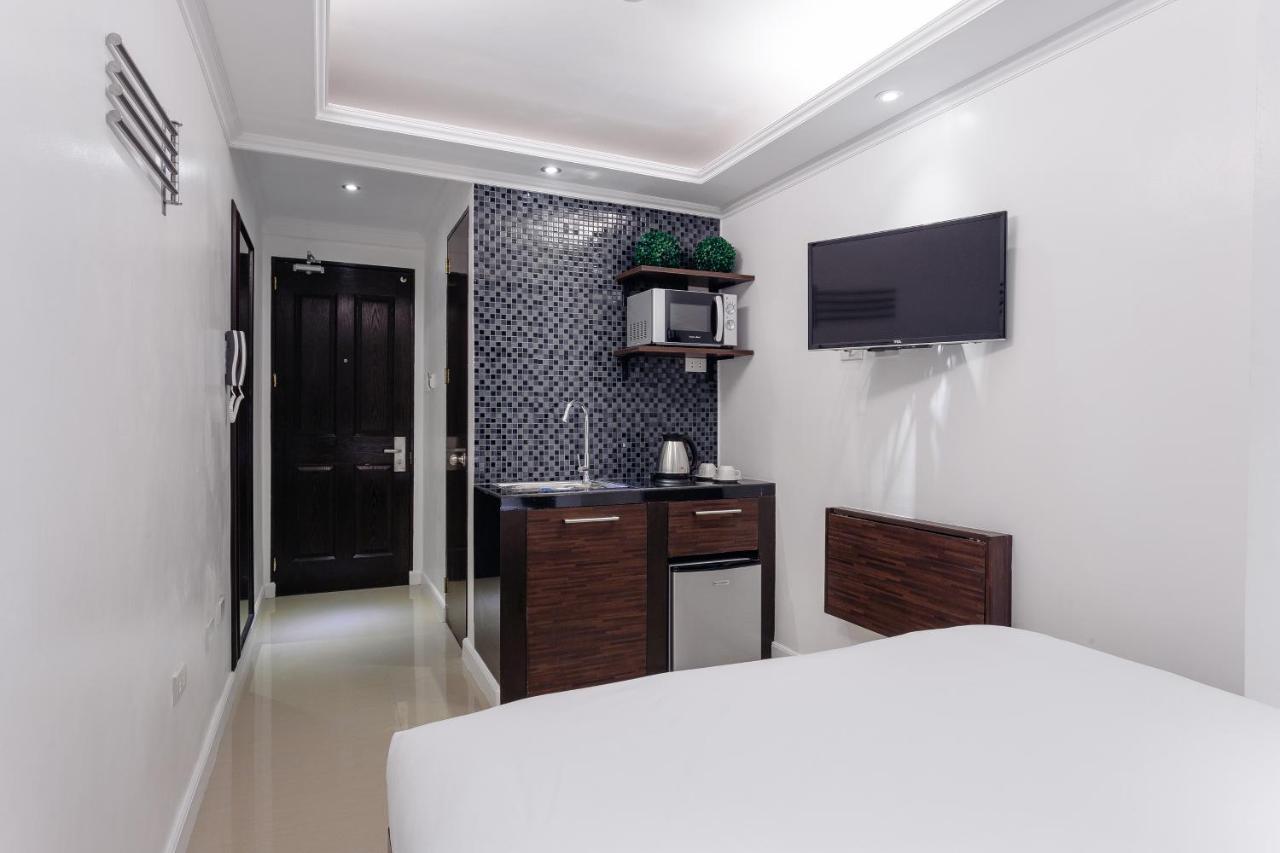 Nest Nano Suites Poblacion - Makati Makati City Ngoại thất bức ảnh