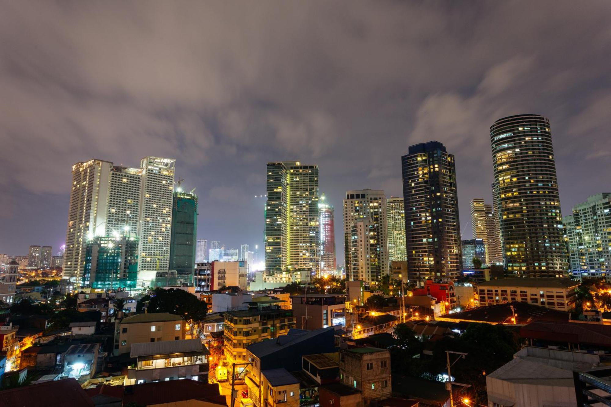 Nest Nano Suites Poblacion - Makati Makati City Ngoại thất bức ảnh